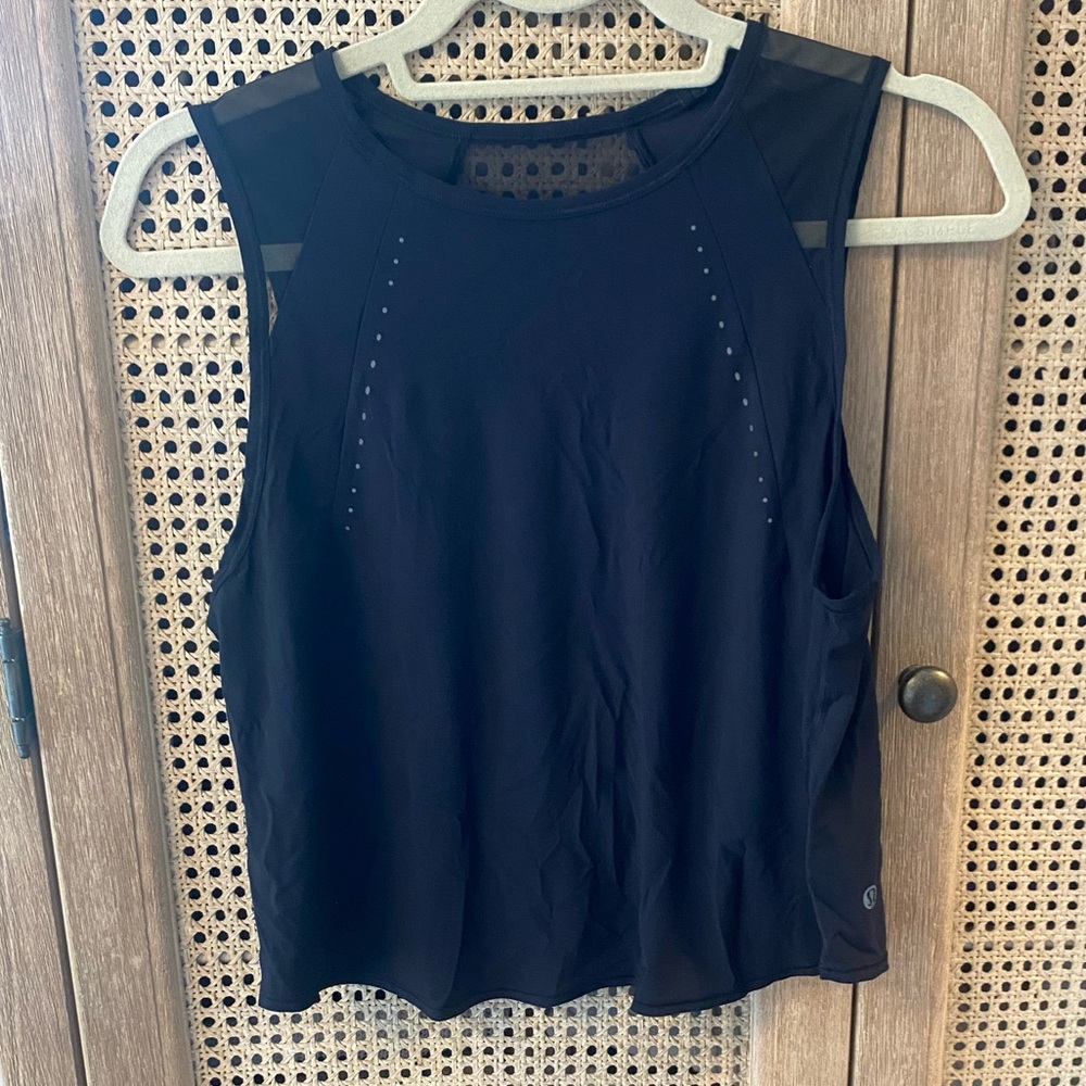 Lululemon run swift top